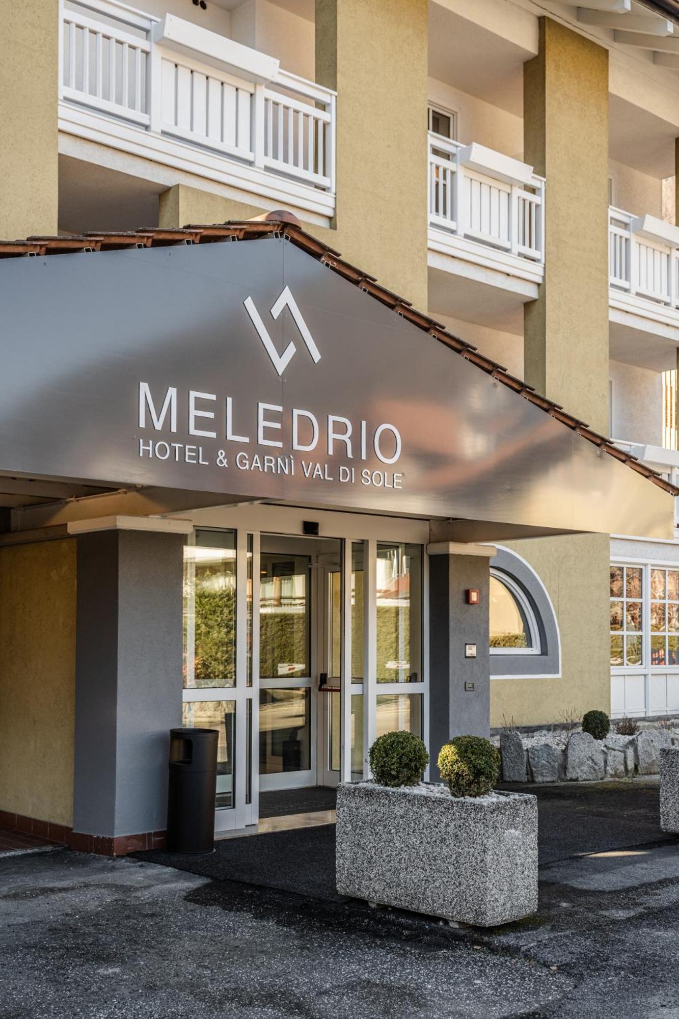 Hotel Garni Meledrio ディマーロ エクステリア 写真