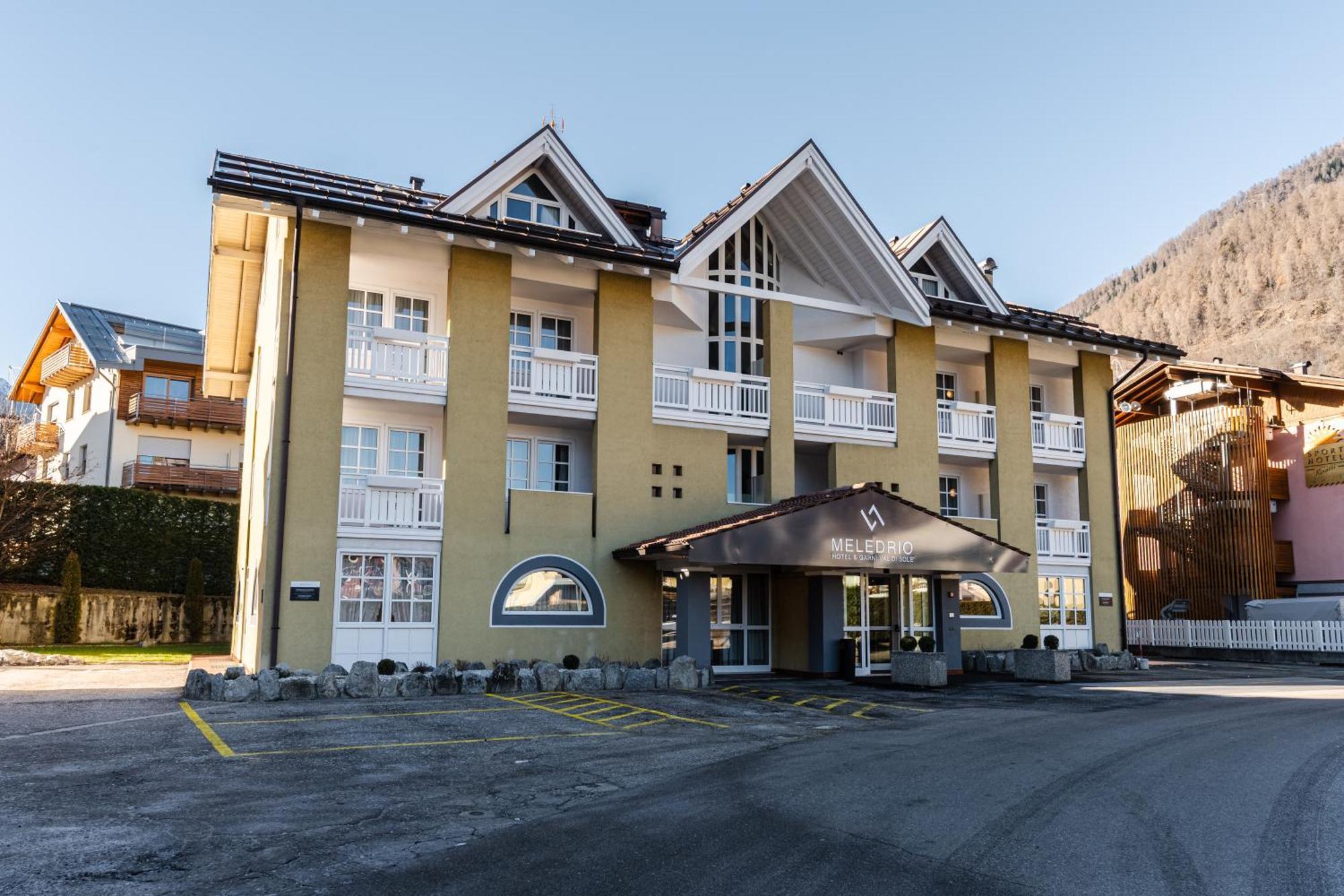 Hotel Garni Meledrio ディマーロ エクステリア 写真