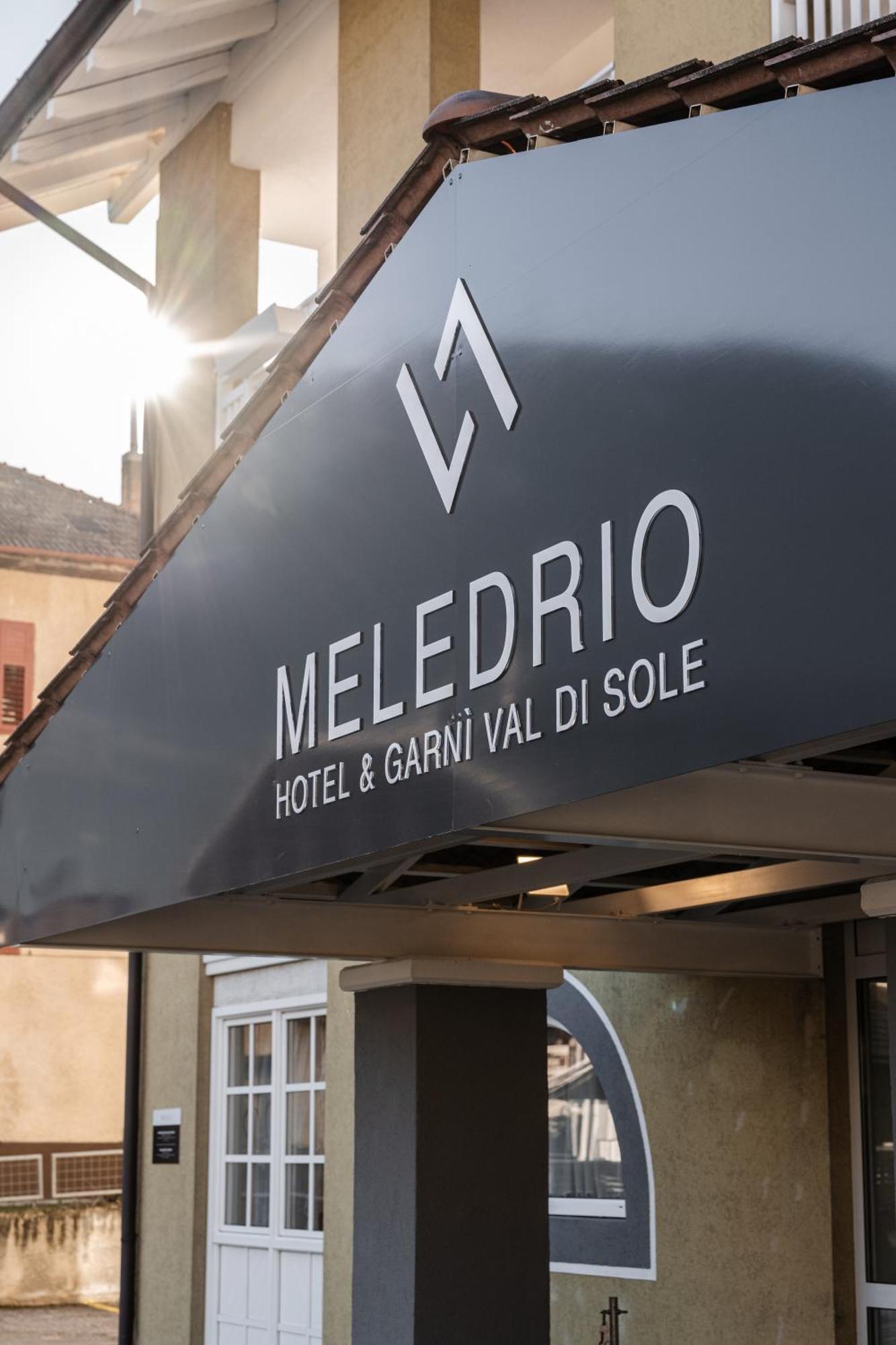 Hotel Garni Meledrio ディマーロ エクステリア 写真