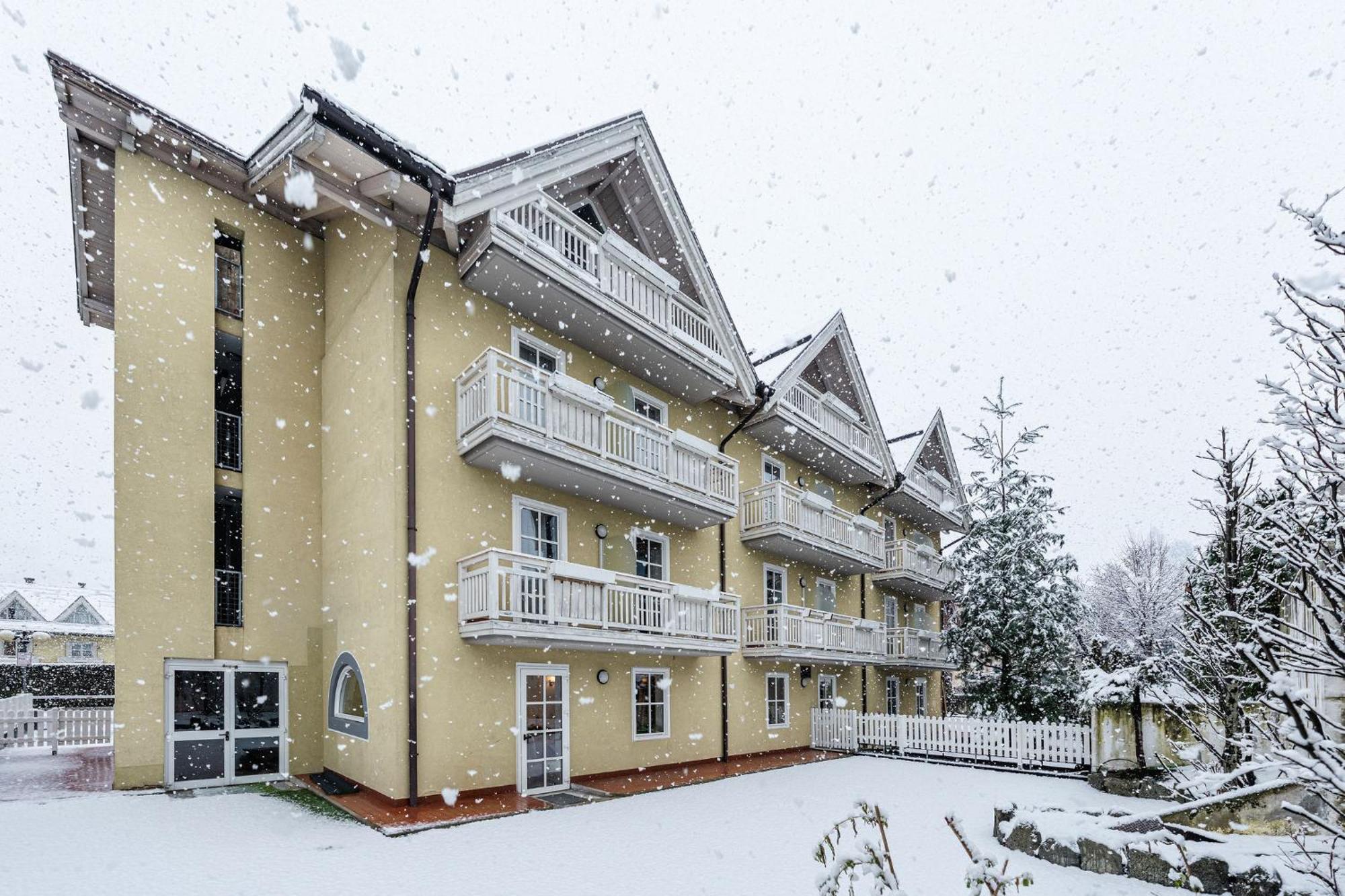 Hotel Garni Meledrio ディマーロ エクステリア 写真